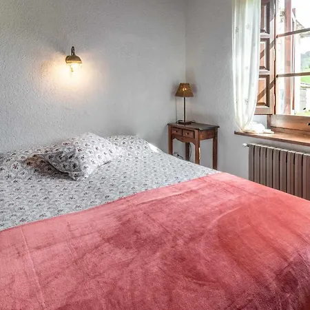 Holiday home Mas Casalliques Masoveria En El Termino De I Pruit Rupit