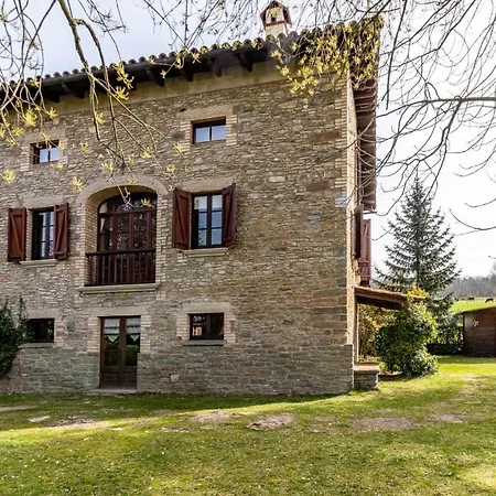 Holiday home Mas Casalliques Masoveria En El Termino De I Pruit